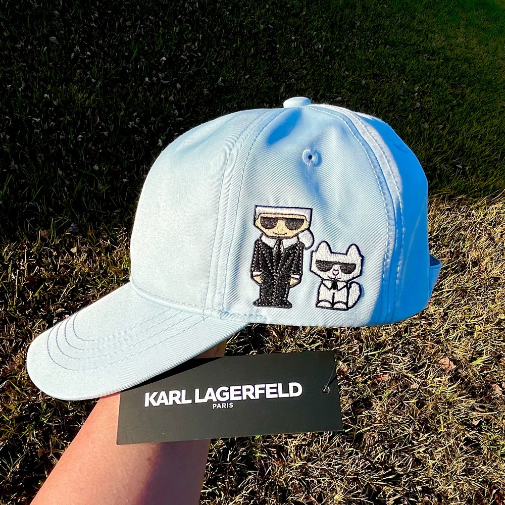 NWT 😸🐾 Karl Lagerfeld Light Blue Baseball Hat. Karl & Choupette.$48 retail